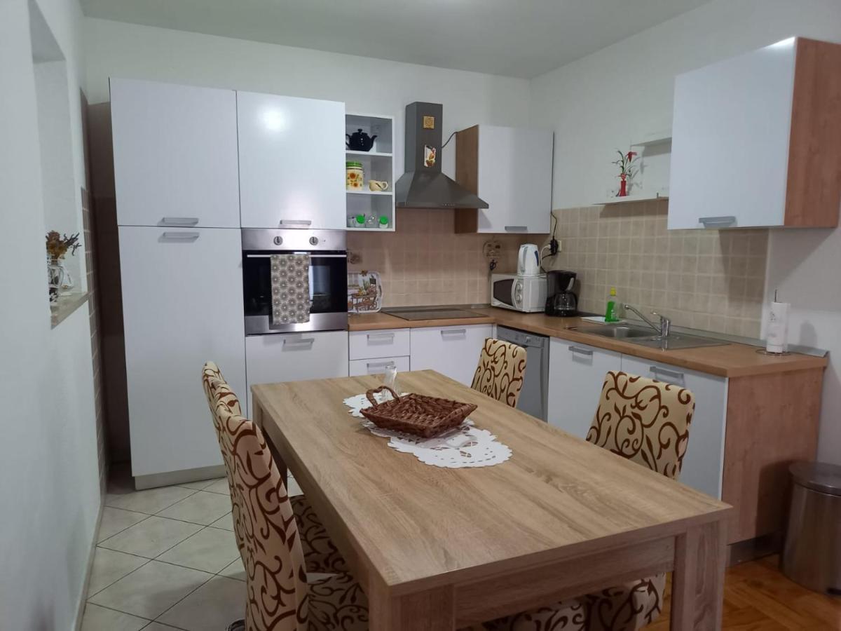 Apartmani Afrodita Crikvenica Kültér fotó